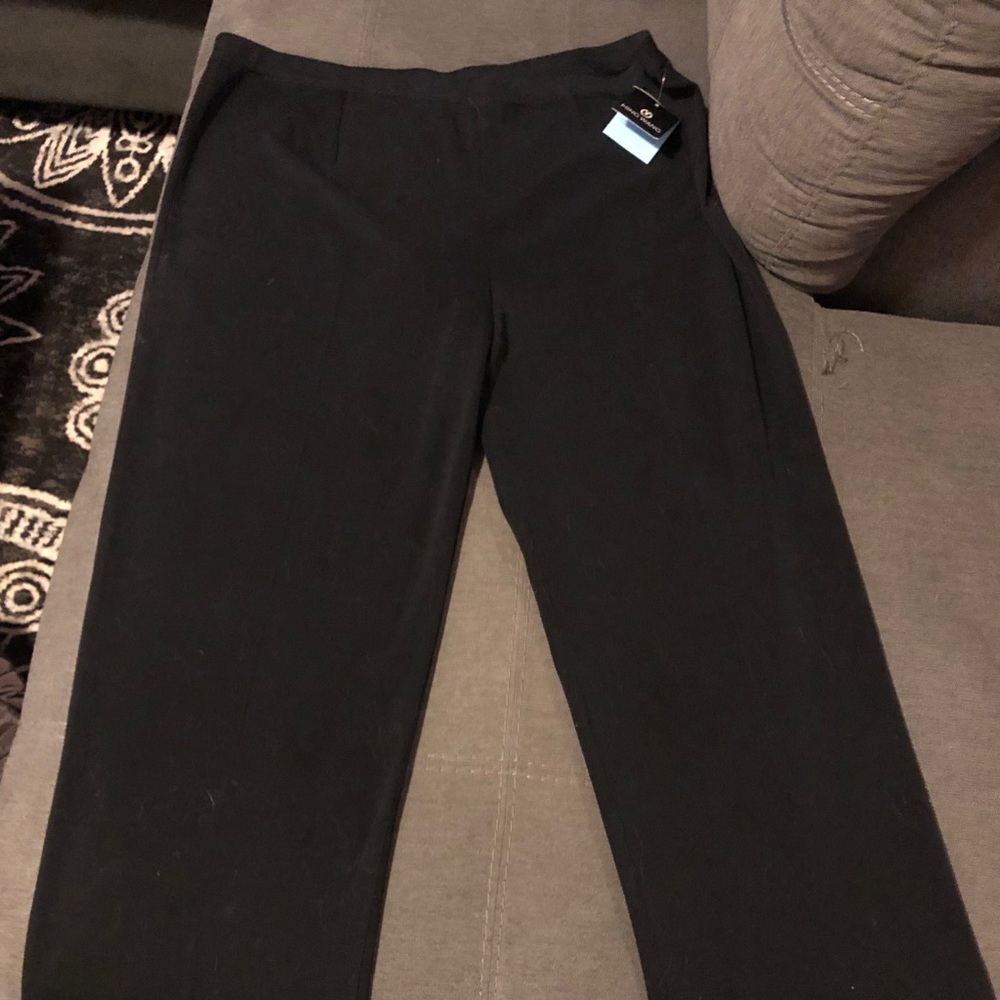 Ming Wang Black Ankle Pants NWOT